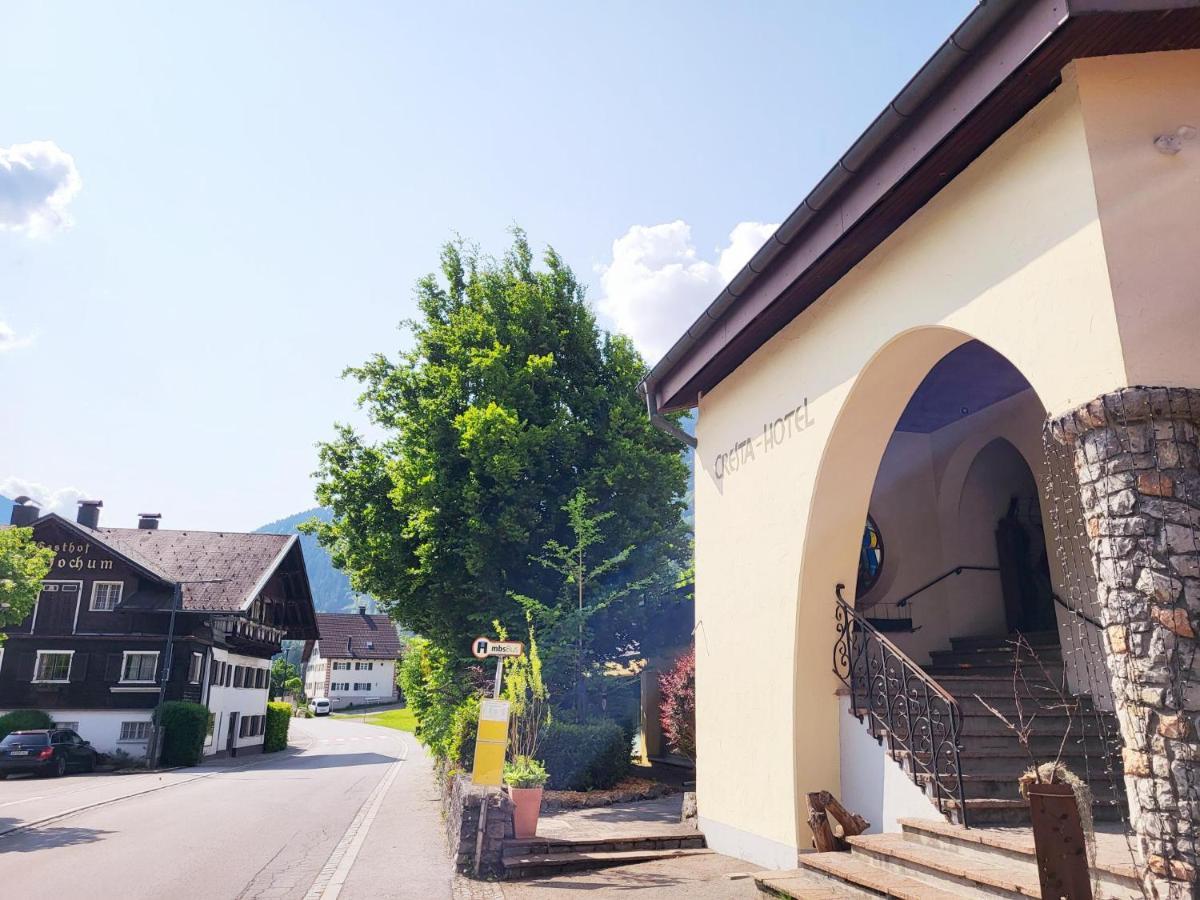 Wanderhotel Garni Cresta Schruns Bagian luar foto