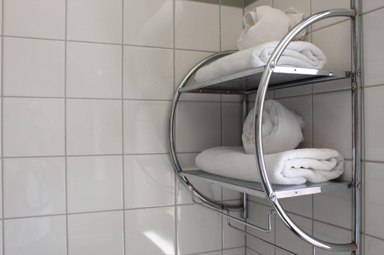 Wanderhotel Garni Cresta Schruns Bagian luar foto